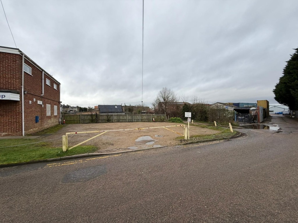 Lot: 77 - TWO PLOTS OF FREEHOLD LAND - Right side of land with gate